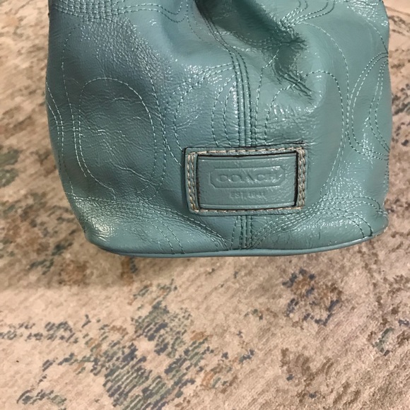 Coach - Picture 4 of 8